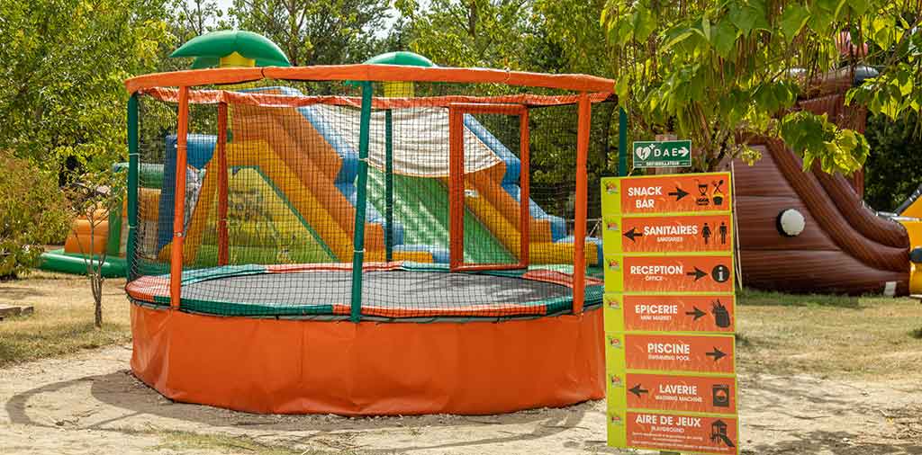 trampoline camping moissac