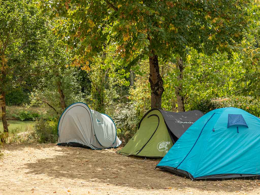 emplacement camping tente moissac